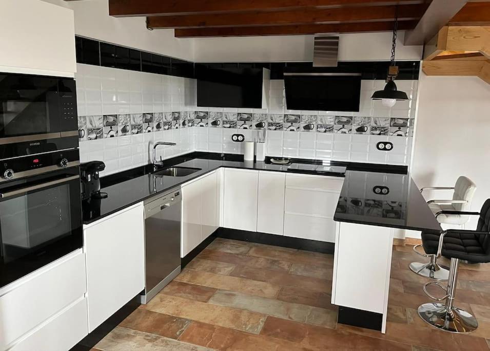 La Casa Del Marinero Villa Кудилеро Екстериор снимка